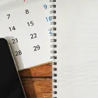 年間休日